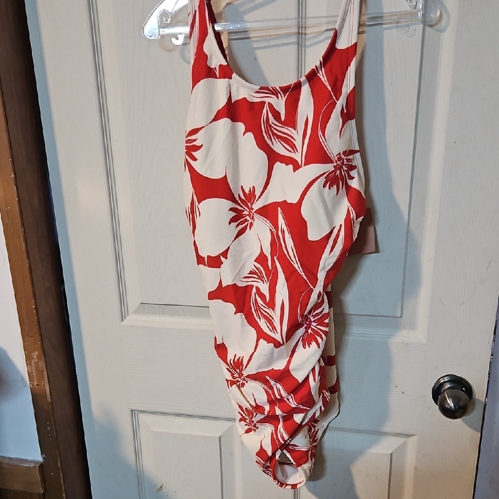 SHADE & SHORE TROPICAL ONE PIECE SWIMSUIT: RED/CREAM: NEW WITH TAGS: SIZE 16